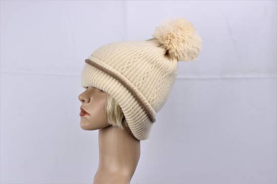 Head Start fully fleece lined contrast beanie natural 80% cashmere STYLE : HS4846NAT JUST $5.50
